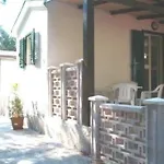 Apartman Orchideen-ferienwohnung Mit Ueberdachter Veranda By Interhome Vieste
